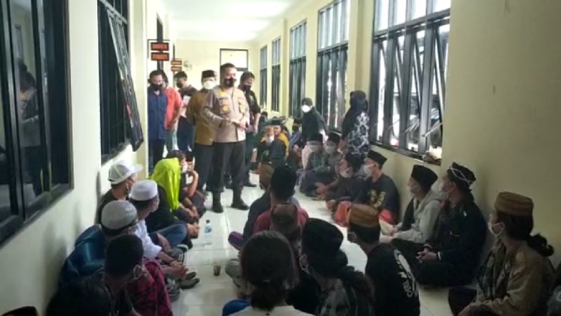 Unjuk Rasa Ricuh di Tasikmalaya, 42 Pendemo Diamankan, 22 Anak-anak Dibebaskan