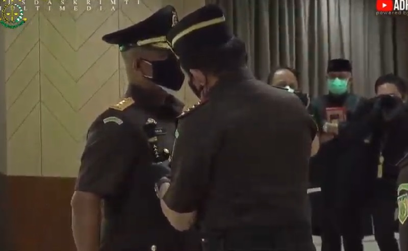 Dilantik Jaksa Agung, Laksda TNI Anwar Saadi Resmi Jadi Jampidmil Pertama