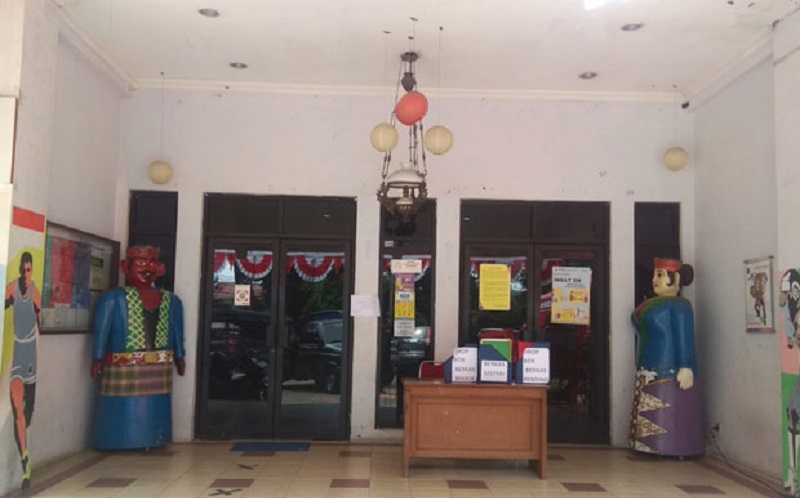Tetap Layani Warga meski Tutup karena Kasus Covid-19, Kecamatan Kramat Jati Gunakan Drop Box