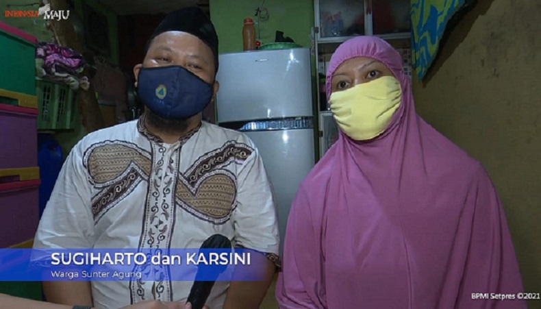 Jokowi Bagikan Sembako dan Obat, Warga : Alhamdulillah Presiden Datang ke Sunter Agung 