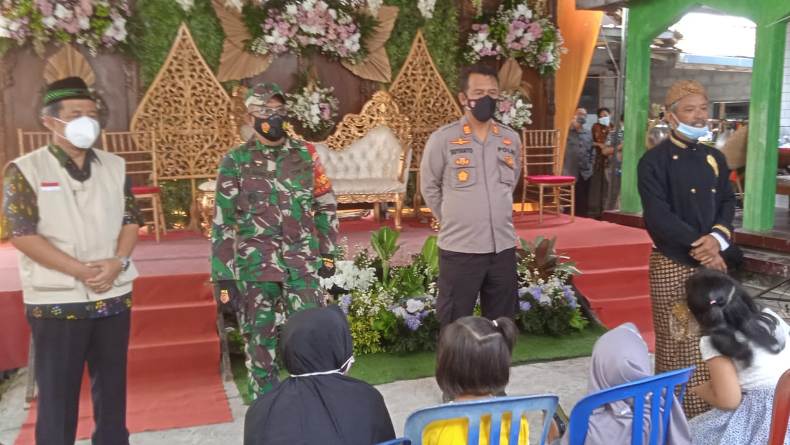 Langgar PPKM Darurat, Acara Pernikahan di Semarang Dibubarkan 