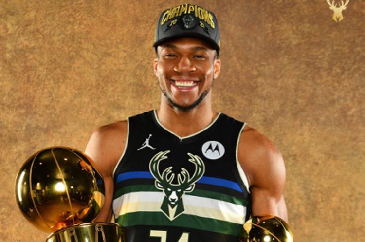 Profil Giannis Antetokounmpo: Dulu Pedagang Asongan, Kini Cium Trofi NBA