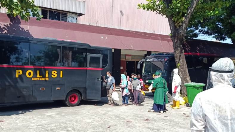 102 Warga Positif Covid-19 Dievakuasi ke Donohudan, Ini Harapan Bupati Klaten