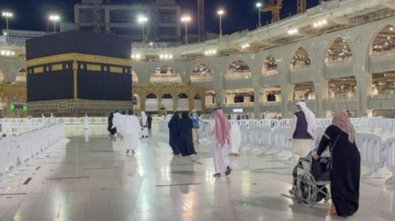 Usai Haji, Masjidil Haram Langsung Dibuka untuk Jemaah Umrah