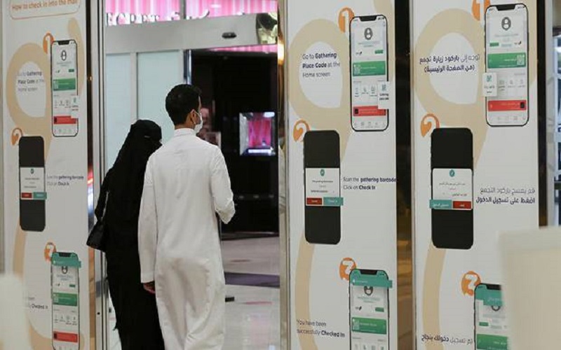 Arab Saudi Larang Warga yang Belum Divaksin Kondangan dan Naik Angkutan Umum 