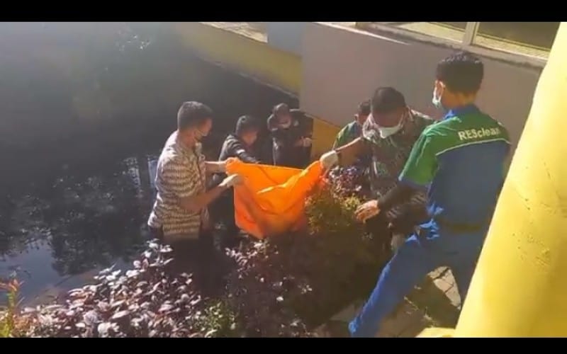  Bikin Merinding, Pria Tewas Membusuk di Kolong Stasiun LRT Palembang