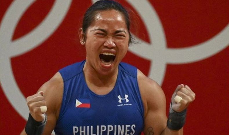 Angkatan Udara Filipina Naikkan Pangkat Peraih Medali Emas Olimpiade Hidilyn Diaz