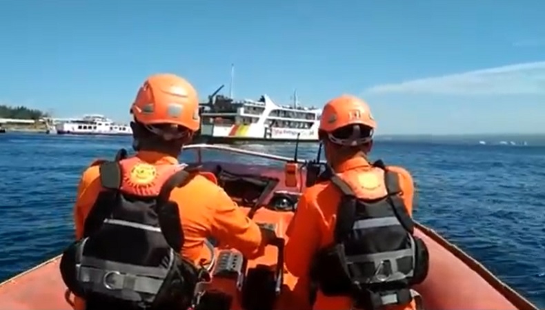 Penumpang Kapal Feri Jatuh di Selat Bali Diduga Sengaja Ceburkan Diri ke Laut