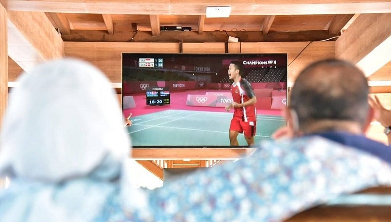 Momen Edy Rahmayadi Tonton Anthony Sinisuka Ginting Kalahkan Antonsen: Saya Bangga Sekali
