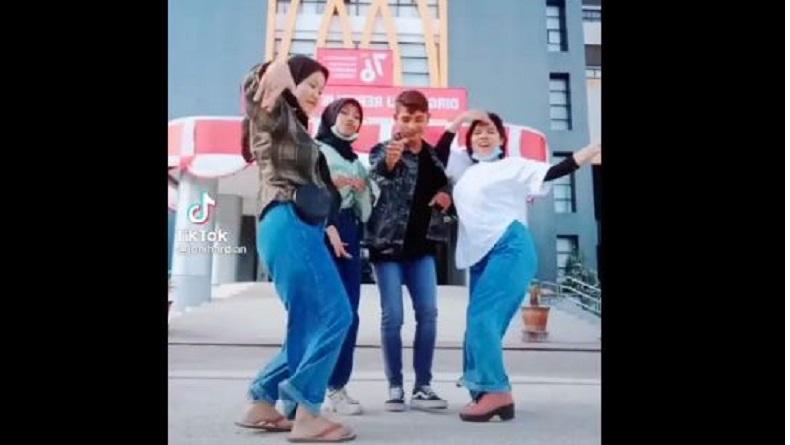 Viral Video Goyang TikTok 4 Muda-Mudi Tanpa Prokes di Kantor Bupati Lombok Timur