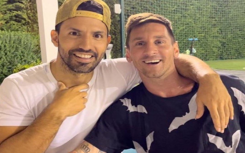 Sergio Aguero Tetap Beri Dukungan Meski Lionel Messi Cabut dari Barcelona