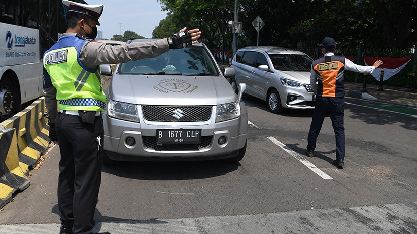 Tilang Ganjil Genap Mulai Berlaku Hari Ini