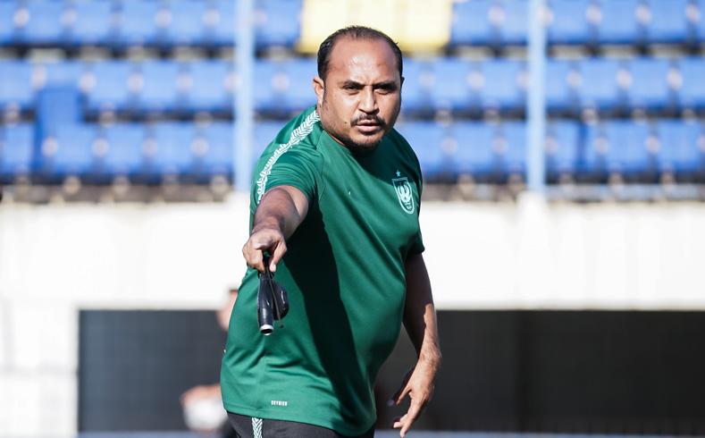 Imran Nahumarury Mundur dari Kursi Asisten Pelatih, Begini Reaksi Manajemen PSIS