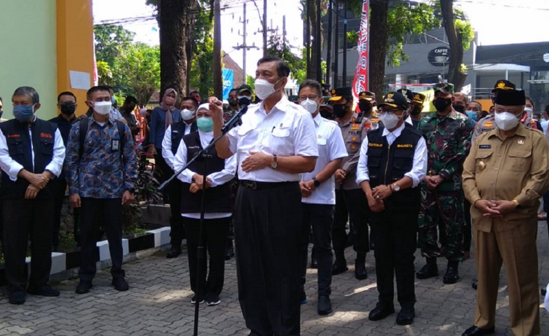 Angka Kematian  Covid-19 Tinggi, Menko Luhut Minta Warga Malang Raya Manfaatkan Isoter 