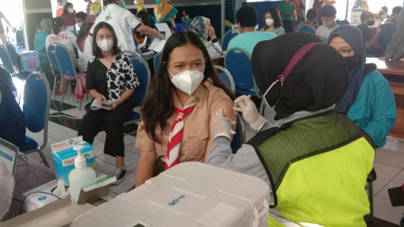 Anak-Anak di Salatiga Senang Akhirnya Disuntik Vaksin Covid-19