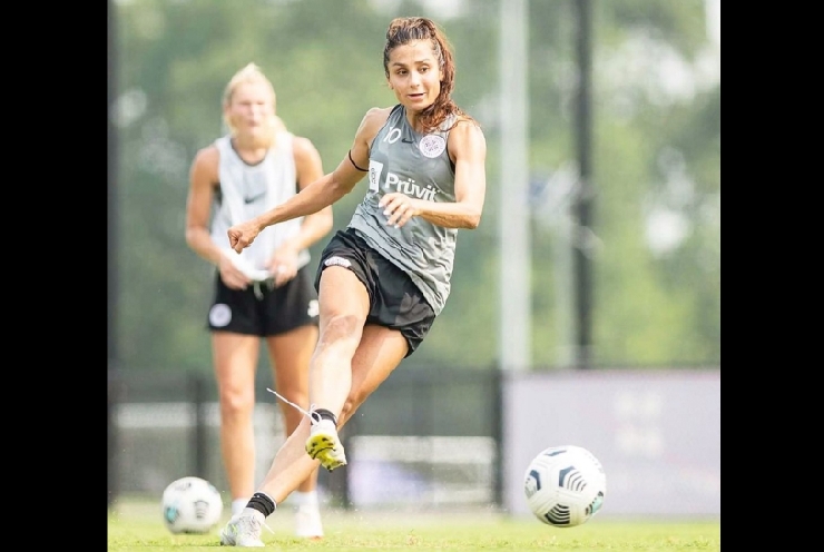 Nadia Nadim: Pesepak bola Cantik Keturunan Afghanistan yang Ayahnya Dibunuh Taliban