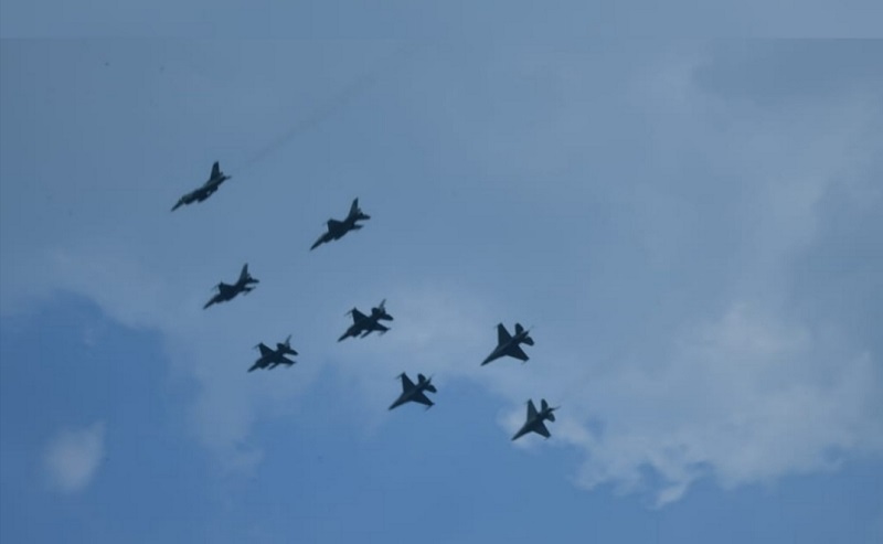 Mengenal Tim Nusantara dan Garuda Flight TNI AU yang Manuver di Atas Istana Merdeka