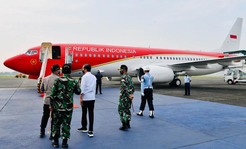 Ini Penampakan Perdana Tampilan Baru Pesawat Kepresidenan Berwarna Merah Putih