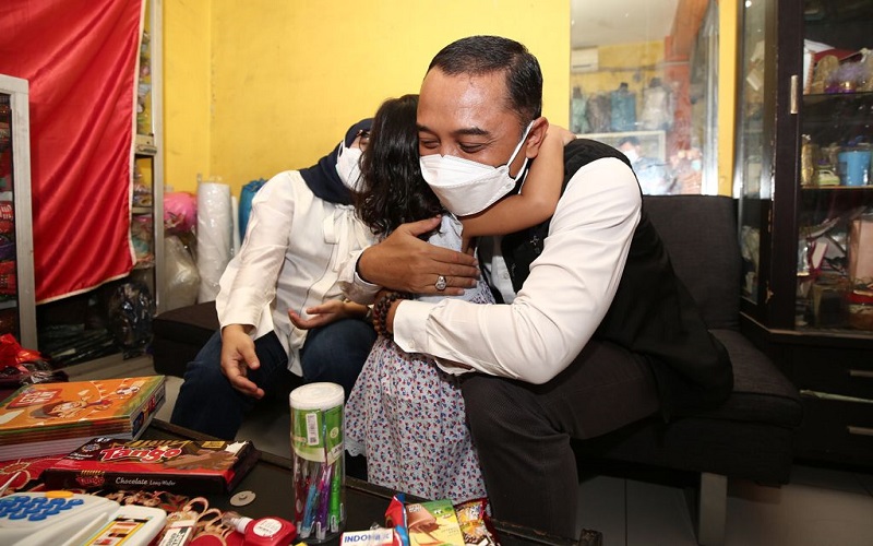 Orang Tua Meninggal karena Covid-19, Anak di Surabaya Dijamin Pendidikan hingga Kuliah