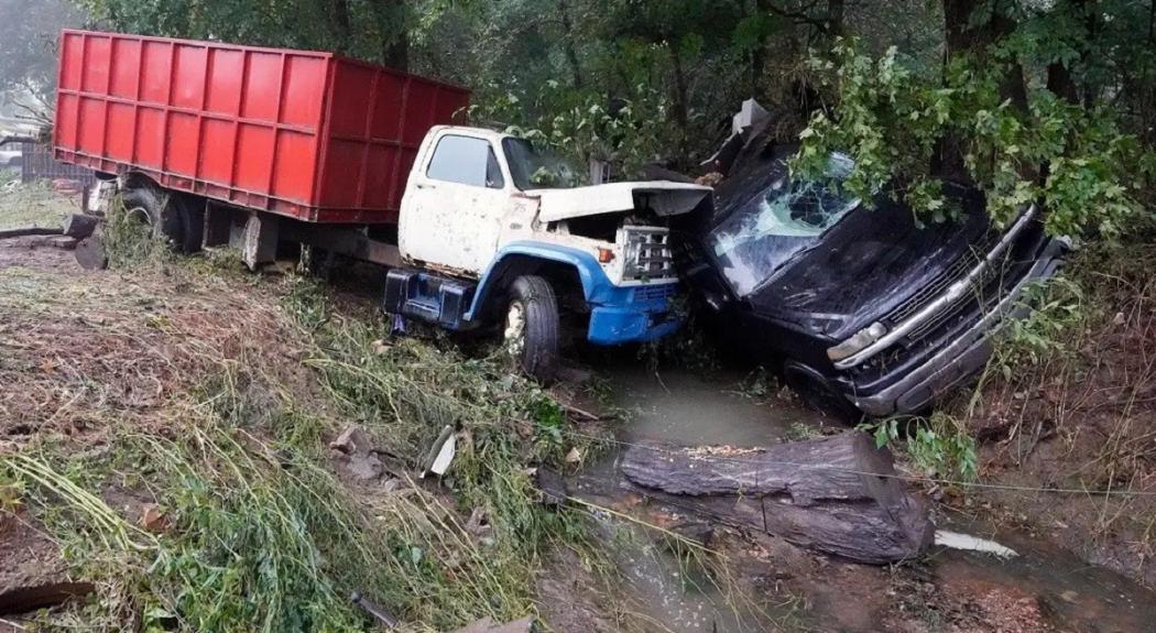 Tragis, 2 Bayi Kembar Terseret Banjir saat Dipeluk Orang Tua