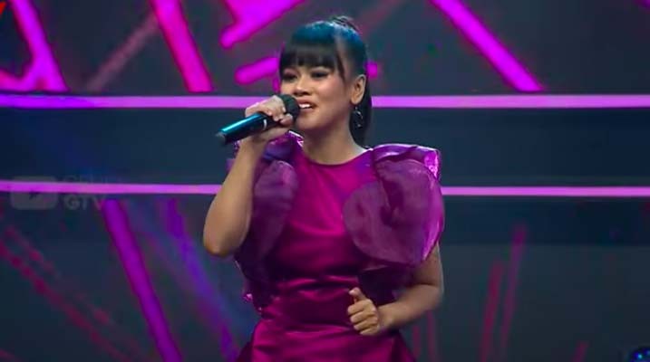 Terharu, Peserta Mikrofon Impian Ini Berjuang Demi Biaya Operasi Ayah yang Kena PHK 