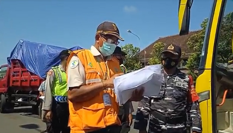 31 ABK Diamankan di Pelabuhan Padangbai Diduga Palsukan Surat Keterangan Vaksin