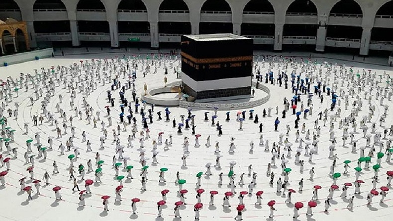 Indonesia Terus Lobi Arab Saudi Agar Jemaah Umrah Tak Perlu Vaksin Booster