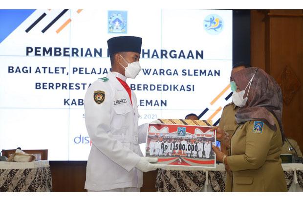   Harumkan Nama Sleman, Pelajar hingga Atlet Dapat Penghargaan