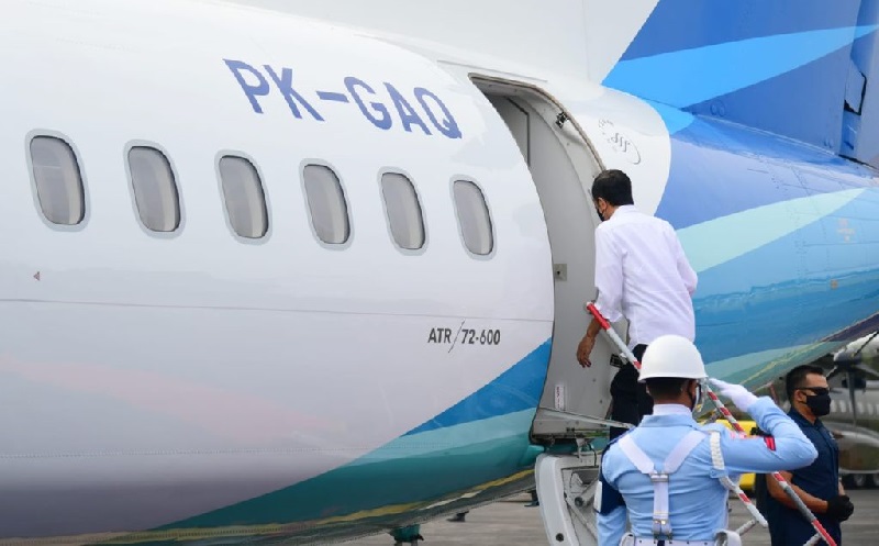 Jokowi ke Cirebon Tinjau Vaksinasi dan Resmikan Bendungan, Terbang Pakai ATR