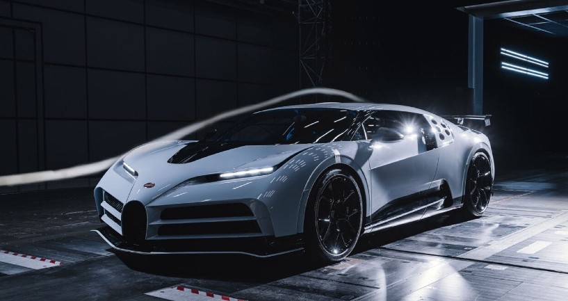 Bugatti Centodieci Milik Cristiano Ronaldo Seharga Rp135 Miliar Masih Diuji Coba, Pesan 3 Tahun Tiba Digarasi 2022 