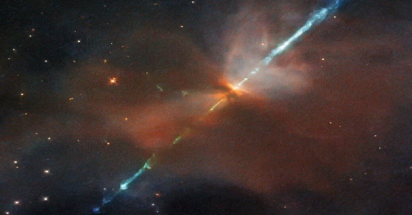 Hubble Tangkap Fenomena Langka, Bintang Mengeluarkan Semburan Gas 
