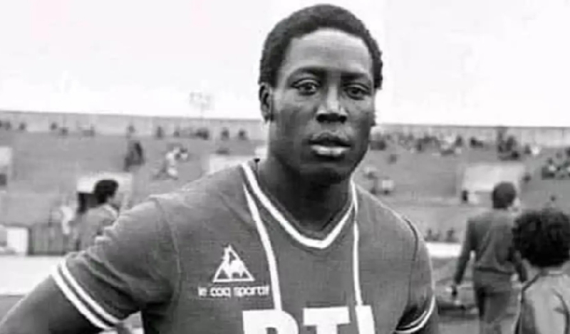 Legenda PSG Ini Meninggal Dunia Setelah Koma Selama 39 Tahun