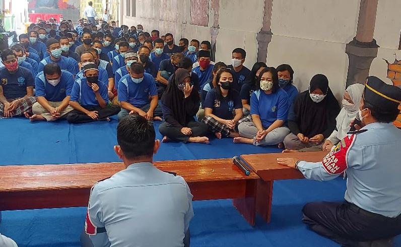 Warga Binaan Rutan Salatiga Gelar Doa Bersama untuk Korban Kebakaran Lapas Tangerang