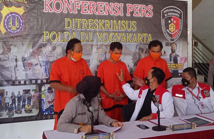 Polda DIY Tangkap Tiga Buronan Transfer Dana Palsu