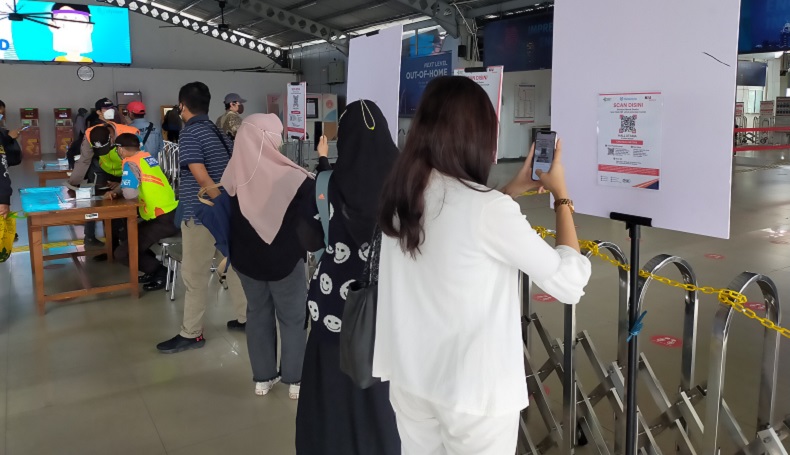 Anak 12 Tahun Boleh Naik KRL Meski Belum Divaksin, Ini Syaratnya! 