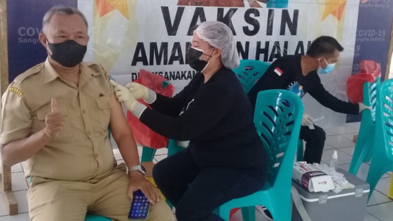Pemkab Sangihe Targetkan 30 Warga Tervaksin Akhir September