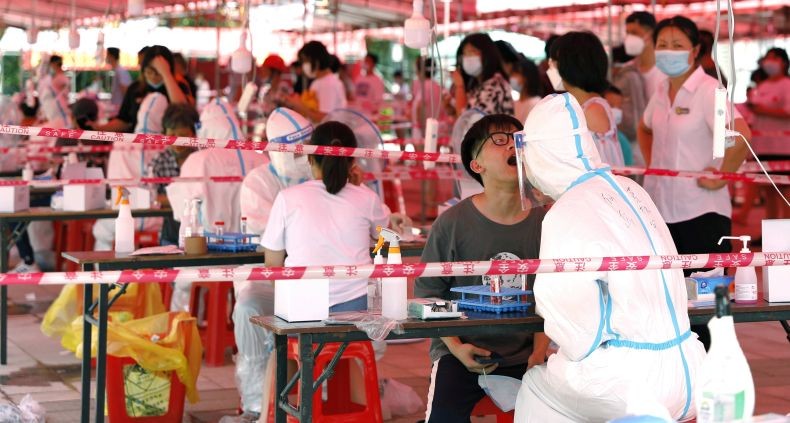 Pandemi Covid Bisa Berubah Menjadi Endemik, Apa Artinya?