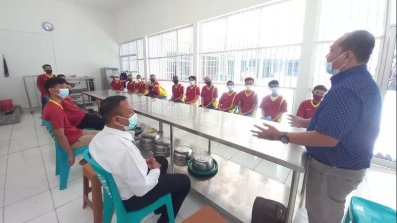 Ketika Napi Teroris di Lampung Belajar Membuat Roti
