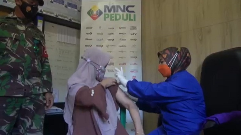 MNC Peduli Gelar Vaksinasi Covid-19 di Desa Cipanas Cianjur, Warga Sambut Antusias
