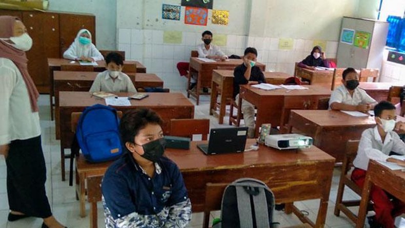 Padang PPKM Level 4, Belajar Tatap Muka Baru Mulai 2 Hari Kini Kembali Daring
