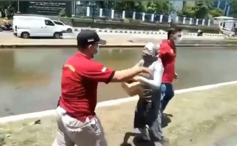 5 Berita Terpopuler Hari Ini: Satpol PP Tangkap Manusia Silver Purnawirawan Polri hingga Kisah Mengharukan Helen Sparingga