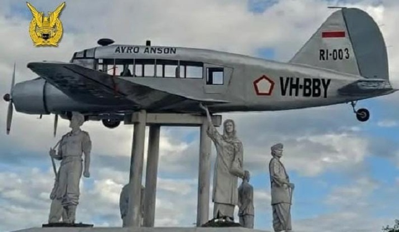 Kisah Avro Anson RI003, Pesawat yang Dibeli dengan 12 Kg Emas Sumbangan Warga Sumatera