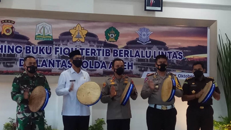 Masya Allah, Ditlantas Polda Aceh Terbitkan Buku Fiqh Berlalu Lintas