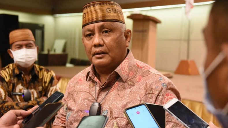 Mensos Risma Marahi Warga Gorontalo, Gubernur Rusli : Contoh yang Tidak Baik!