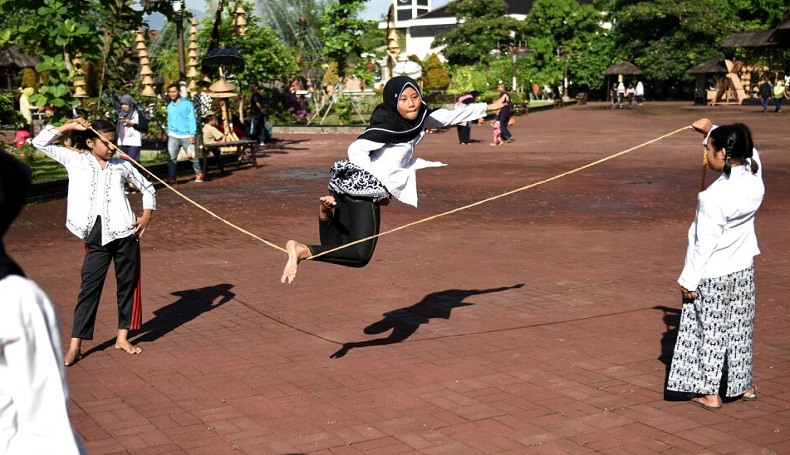 5 Permainan Tradisional di Jabar yang Langka, Referensi bagi Anak Zaman Now