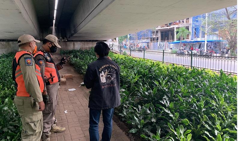 Mayat Perempuan Tanpa Identitas Ditemukan di Kolong Flyover Tanah Abang
