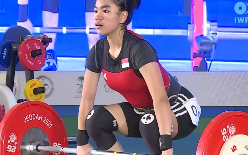 Najla Khoirunnisa Borong Tiga Perunggu di Kejuaraan Dunia Angkat Besi Remaja 2021