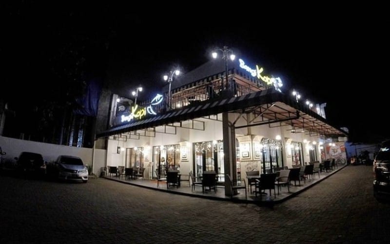 5 Tempat Nongkrong Terdekat di Palembang, Nomor 5 Berasa di Eropa