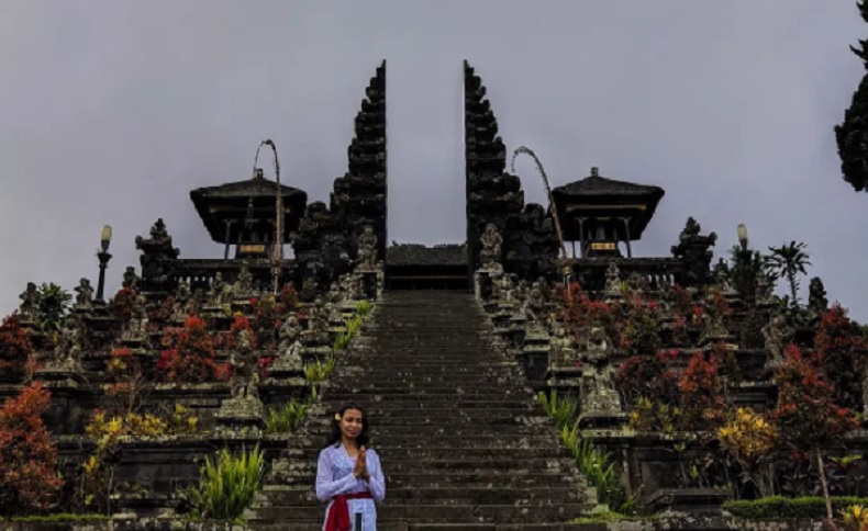 6 Tempat Wisata di Karangasem Paling Hits, Nomor 5 Dijuluki Charlie Chocolate Factory