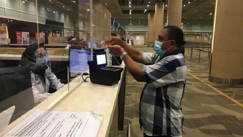Waspada Omicron, Bandara Ngurah Rai Perketat Pemeriksaan Penumpang Datang 